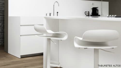 HIGH STOOL: For Kitchen Islands, with Wheel and For Kids