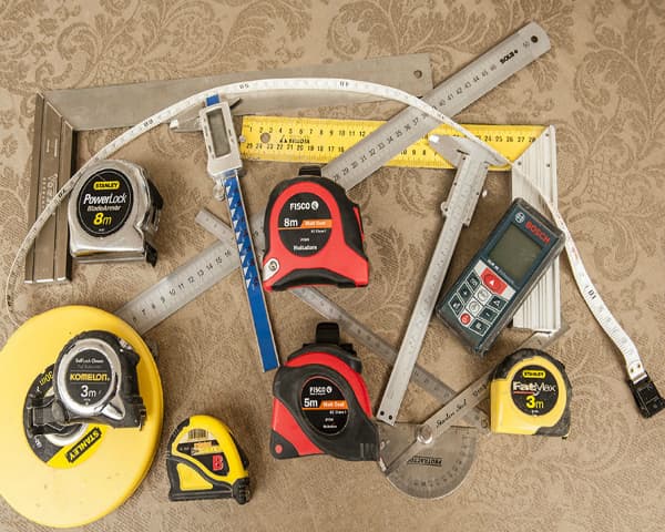 What is a Tape Measure: Types and Brands