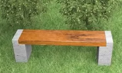 IMAGEN DE BANCO DE MADERA PARA EXTERIORES / OUTDOOR WOODEN BENCH IMAGE