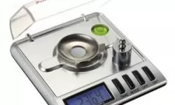 IMAGEN DE BALANZA DE PRECISION / PRECISION BALANCE IMAGE