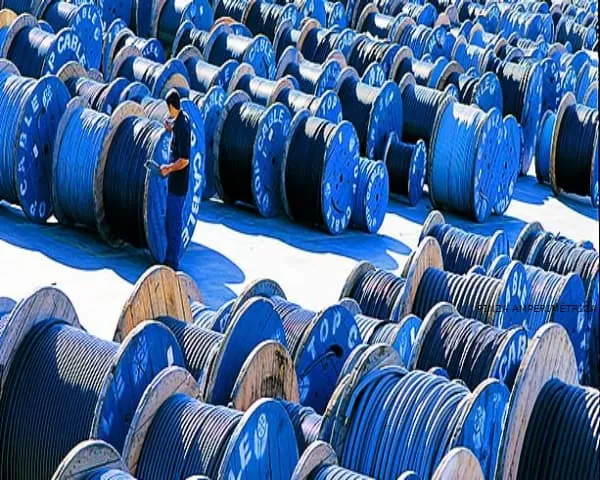 CABLE REEL: Different Types of Spools, Brands and Offers